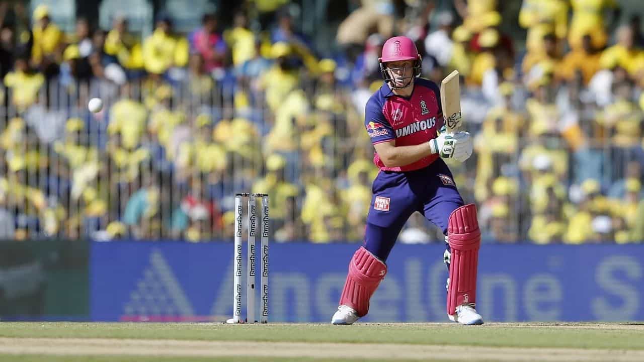Jos Buttler: IPL ছেড়ে ইংল্যান্ডে ফিরেছেন, ভারতে তাও মন পড়ে বাটলারের Jos Buttler: IPL ছেড়ে ইংল্যান্ডে ফিরেছেন, ভারতে তাও মন পড়ে বাটলারের