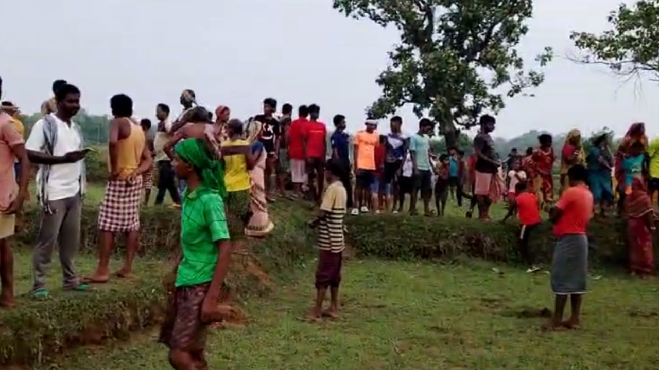 Elephant Attack: জঙ্গলে গিয়েছিলেন প্রাতঃকৃত্য সারতে, আচমকাই হাজির 'যমদূত'