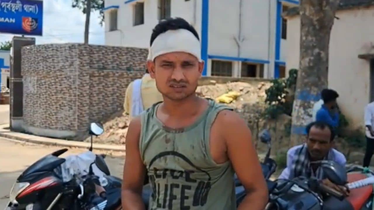 Katwa: মেরে ফাটিয়ে দেওয়া হয় বাম কর্মীর মাথা, অভিযোগ ঘিরে ভোট পরবর্তী পরিস্থিতিতে তপ্ত পূর্বস্থলী