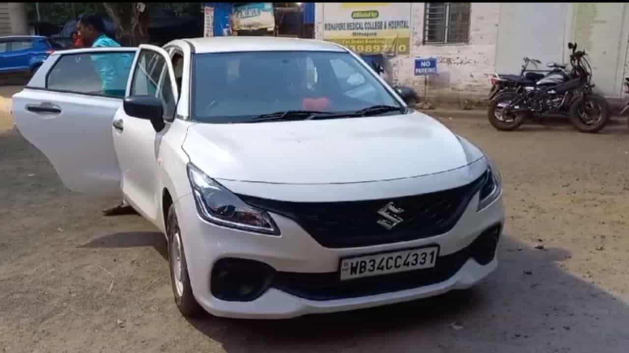 Keshpur: সভায় দেবকে নিয়ে মন্তব্য, কেশপুরে শুভেন্দুকে বাঁশ, লোহার রড দিয়ে 'মার', আশঙ্কাজনক অবস্থায় ভর্তি হাসপাতালে Keshpur: সভায় দেবকে নিয়ে মন্তব্য, কেশপুরে শুভেন্দুকে বাঁশ, লোহার রড দিয়ে 'মার', আশঙ্কাজনক অবস্থায় ভর্তি হাসপাতালে
