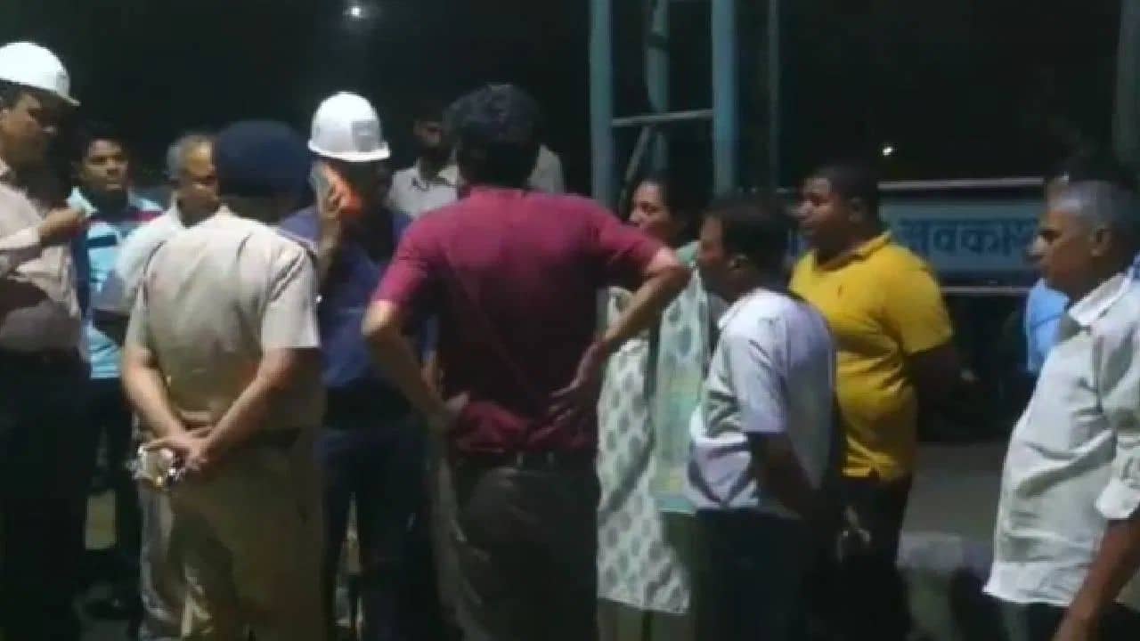 HCL-র খনিতে ভয়ঙ্কর বিপর্যয়, ছিঁড়ে পড়ল লিফট, আটকে কলকাতার ভিজিল্যান্স টিম সহ ১৪ জন