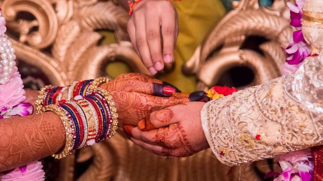 'রীতি ছাড়া বিবাহ বৈধ নয়', পর্যবেক্ষণ সুপ্রিম কোর্টের 'রীতি ছাড়া বিবাহ বৈধ নয়', পর্যবেক্ষণ সুপ্রিম কোর্টের