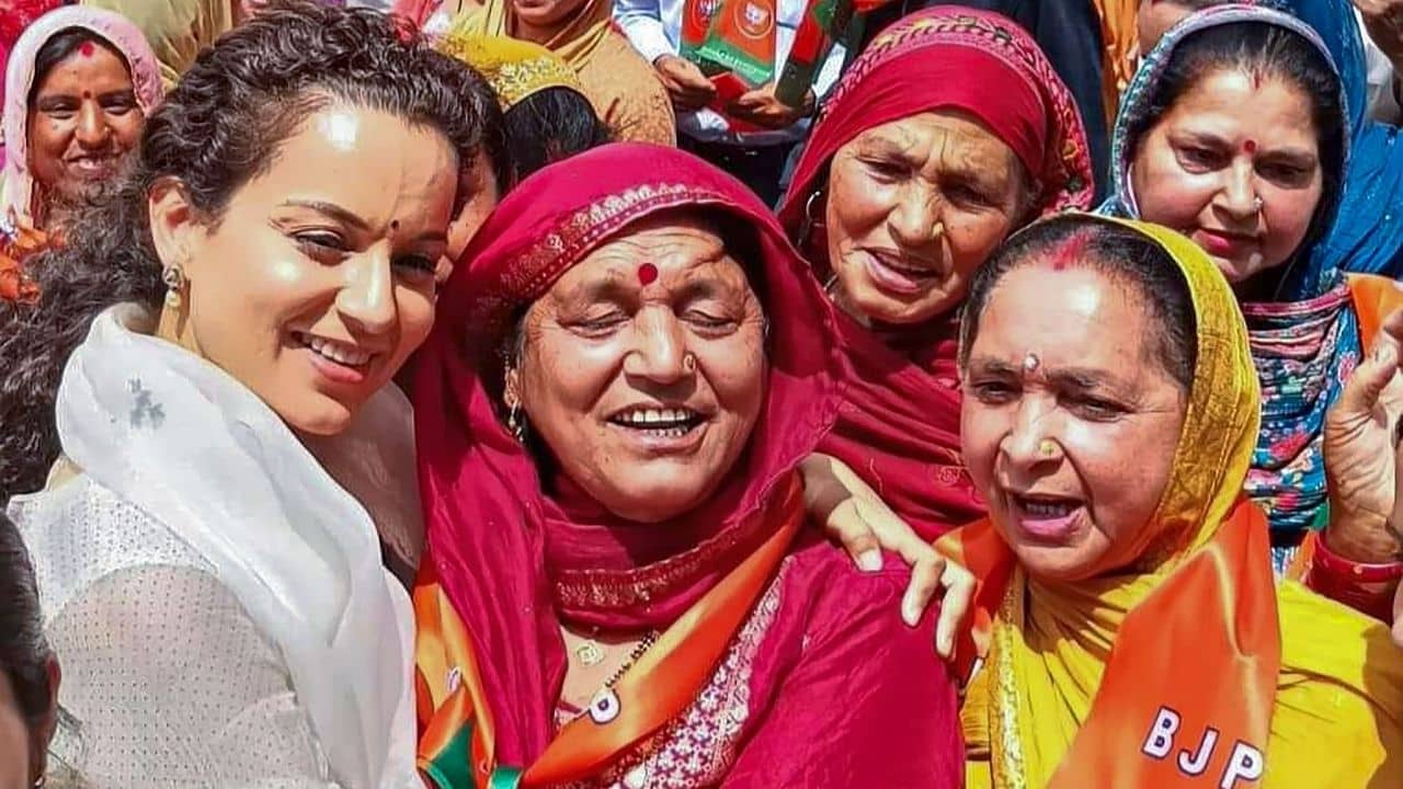 সেম সাইড গোল কঙ্গনার, নাম গুলিয়ে নিজের দলের নেতাকেই দিলেন গাল!