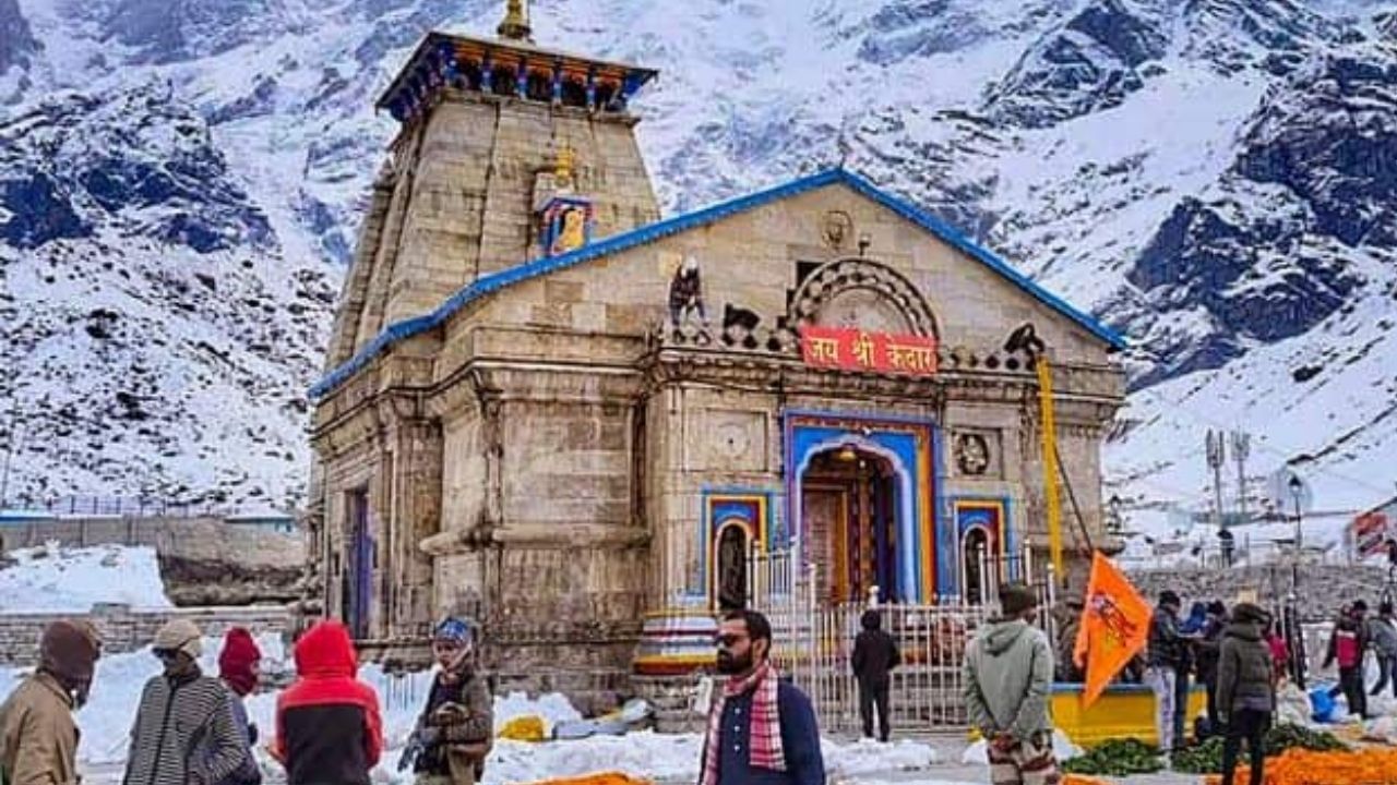 Char Dham Yatra: রিলস বানানো যাবে না কেদার-বদ্রীনাথে, চারধামে বন্ধ হল এই দর্শন