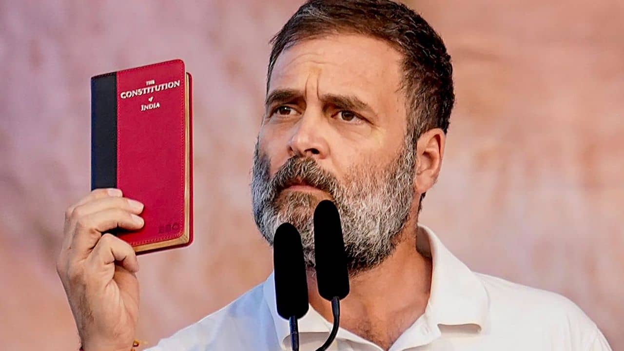 Rahul Gandhi: রাহুলের নাগরিকত্ব নিয়েই প্রশ্ন! রায়বরৈলিতে আদৌ লড়তে পারবেন?