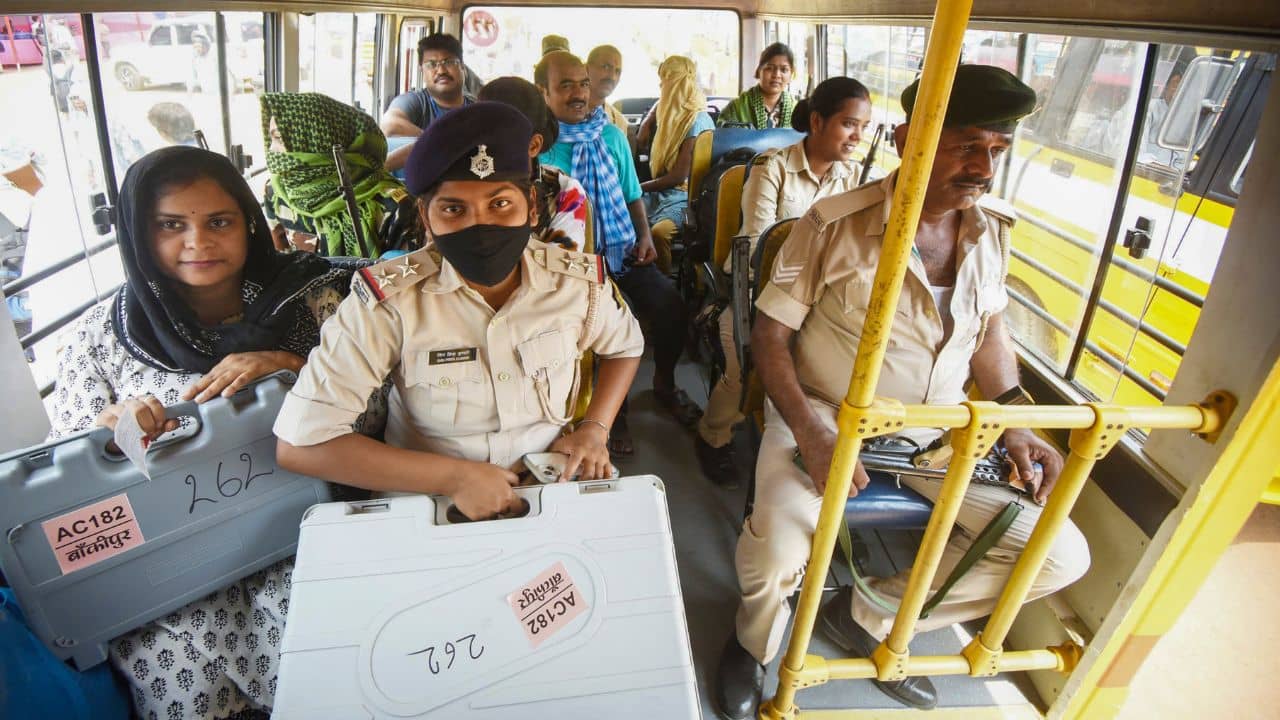 Exit Poll-এর নিয়ম ভাঙলে হতে পারে জেল, কীভাবে সমীক্ষা হয় জানেন