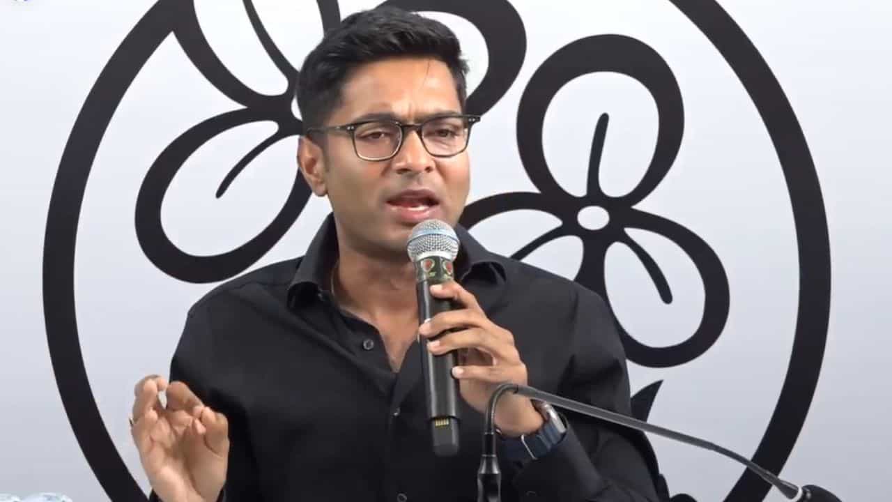 Abhishek Banerjee: বাংলার মাটিকে কালিমালিপ্ত করার চেষ্টা, বিজেপি আবার প্রমাণ করল: অভিষেক Abhishek Banerjee: বাংলার মাটিকে কালিমালিপ্ত করার চেষ্টা, বিজেপি আবার প্রমাণ করল: অভিষেক