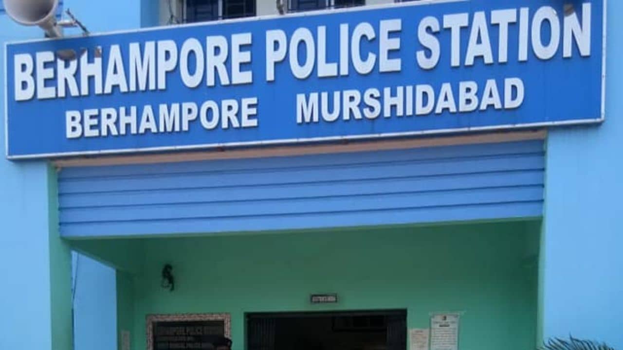 Baharampur: ভোটের মুখে বহরমপুর পুলিশে বড় বদল, আমরা খুশি, বললেন অধীর