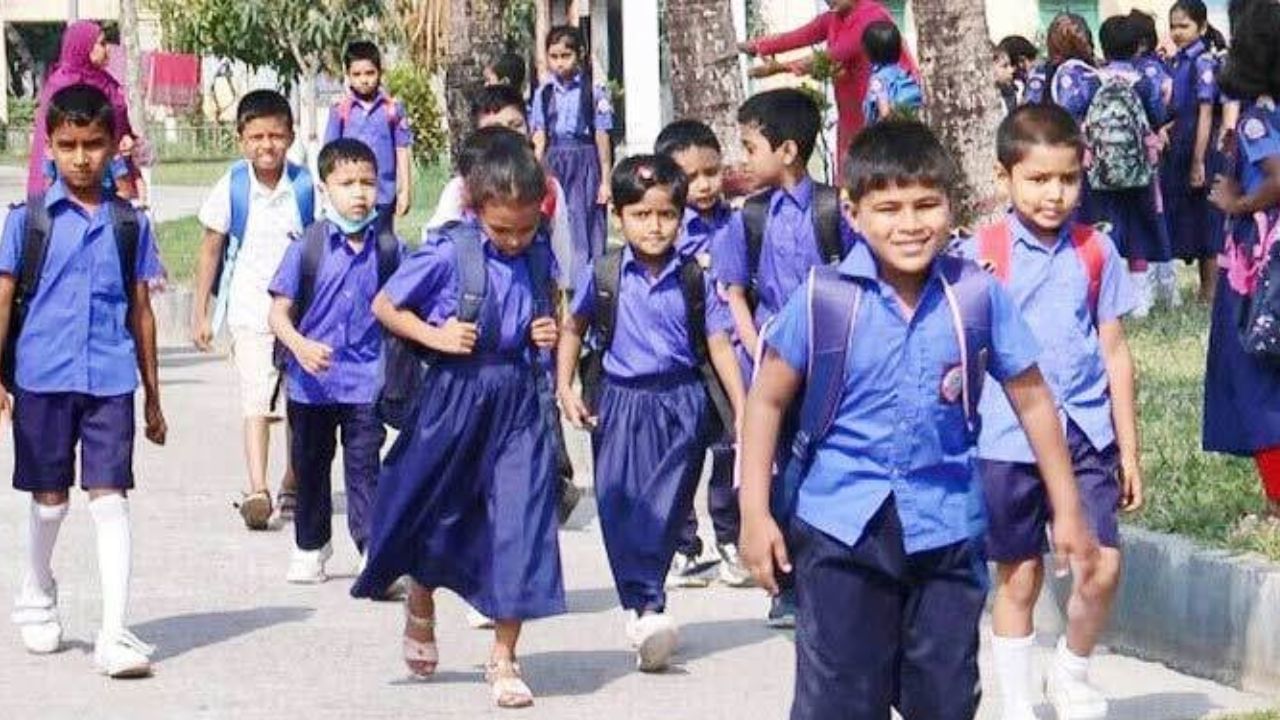 School Open: গরমের ছুটি শেষ, সোমবার থেকেই খুলছে স্কুল