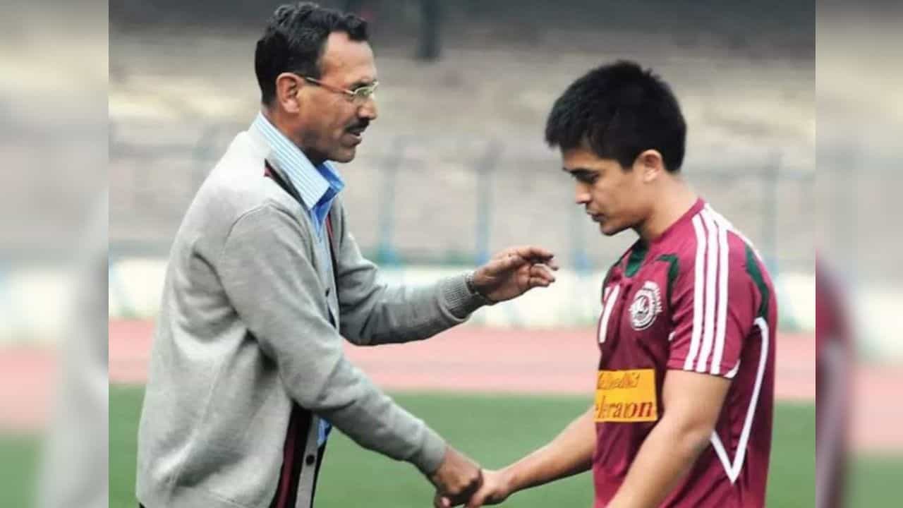 Sunil Chhetri: পিকে-চুনী-মান্নার পরই... সুনীলকে কিংবদন্তির আসনে বসিয়ে দিলেন সুব্রত Sunil Chhetri: পিকে-চুনী-মান্নার পরই... সুনীলকে কিংবদন্তির আসনে বসিয়ে দিলেন সুব্রত