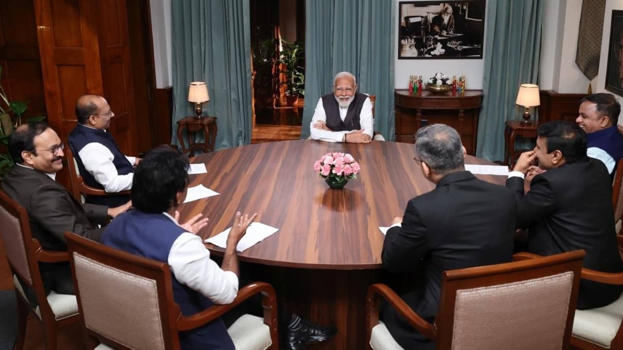 PM Narendra Modi TV9 Interview: ‘২০২৪ সালে আমাকে মানুষের প্রত্যাশা পূরণ করতে’, টিভি-৯ এর বিশেষ সাক্ষাৎকারে বললেন মোদী