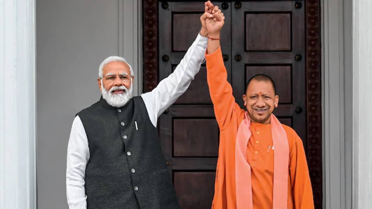 LS Election 2024 result: উত্তর প্রদেশে হঠাৎ হল কী? কোথায় ভুল হল মোদী-যোগী জুটির?