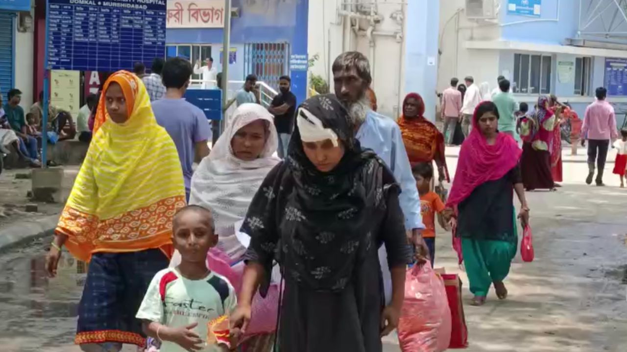 Murshidabad: 'আমার ফোনটা দেখেছো?' প্রশ্ন করতেই বৌদির সঙ্গে 'অভব্য আচরণ' দেওরের