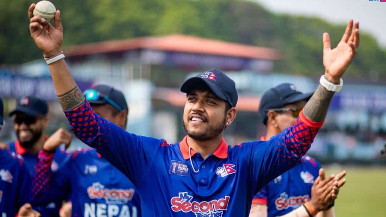 Sandeep Lamichhane: কিশোরীকে ধর্ষণের অভিযোগ থেকে মুক্তি, বিশ্বকাপে খেলতে পারবেন সন্দীপ লামিছানে Sandeep Lamichhane: কিশোরীকে ধর্ষণের অভিযোগ থেকে মুক্তি, বিশ্বকাপে খেলতে পারবেন সন্দীপ লামিছানে