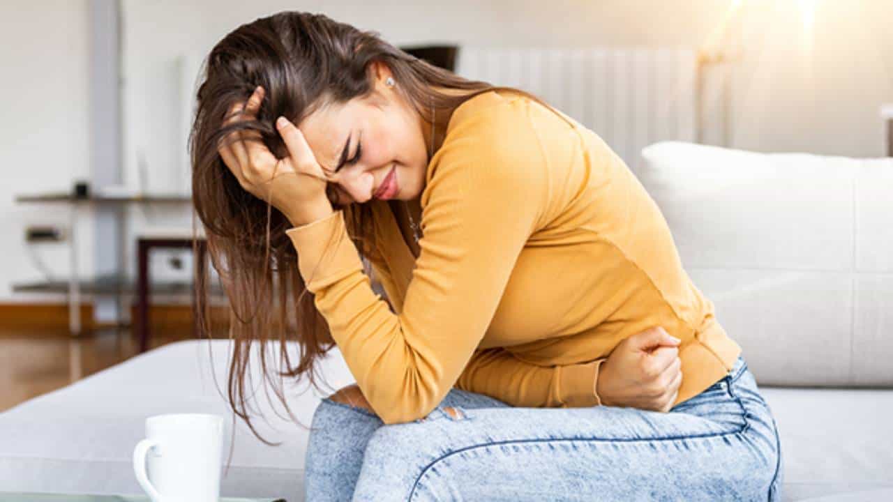 Period Pain: ঋতুস্রাবের সময় কোমরে, গাঁটে ব্যথা? মুক্তি মিলবে এই কাজে Period Pain: ঋতুস্রাবের সময় কোমরে, গাঁটে ব্যথা? মুক্তি মিলবে এই কাজে