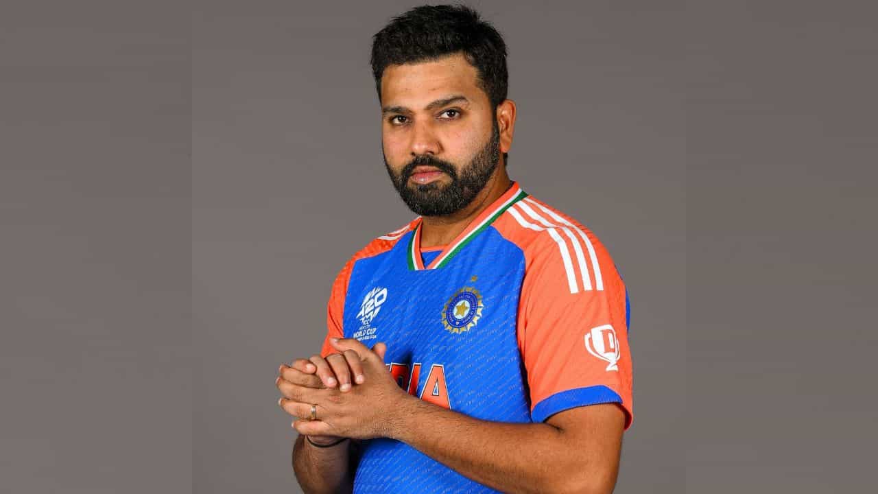 Rohit Sharma: ওকে ব্যাট করতেই তো দেখিনি... কোন ভারতীয় তারকার দাবি ওড়ালেন রোহিত শর্মা? Rohit Sharma: ওকে ব্যাট করতেই তো দেখিনি... কোন ভারতীয় তারকার দাবি ওড়ালেন রোহিত শর্মা?