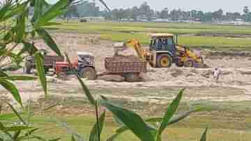 North Dinajpur: প্রশাসনের নাকের ডগাতেই ‘চুরি’ হয়ে যাচ্ছে আস্ত নদী, মাফিয়াদের স্বর্গরাজ্যে টিভি ৯ বাংলা