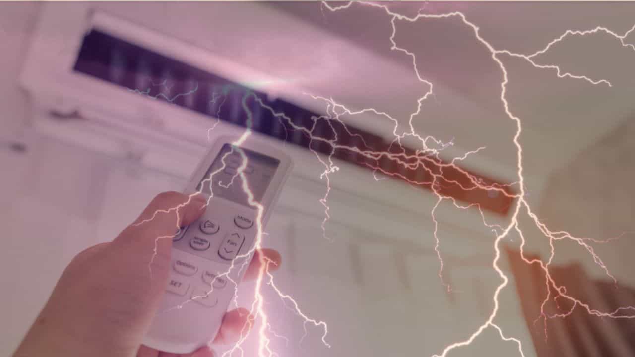 বাজ থেকে বাঁচাতে এসি-ফ্রিজ নিয়ে কী সাবধানতা? বাজ থেকে বাঁচাতে এসি-ফ্রিজ নিয়ে কী সাবধানতা?