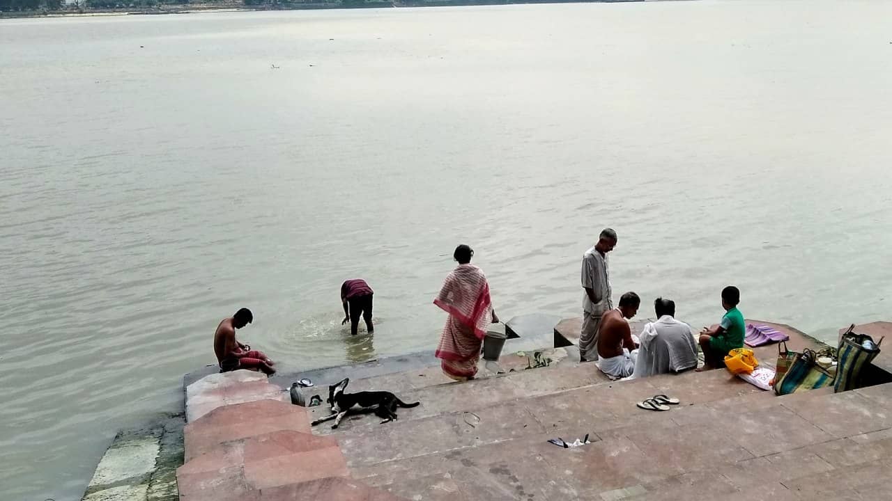 Uttarpara: মাঝরাতে উত্তরপাড়ায় গঙ্গায় ডুব, আর উঠল না ৩ জন, এখনও খুঁজছে পুলিশ