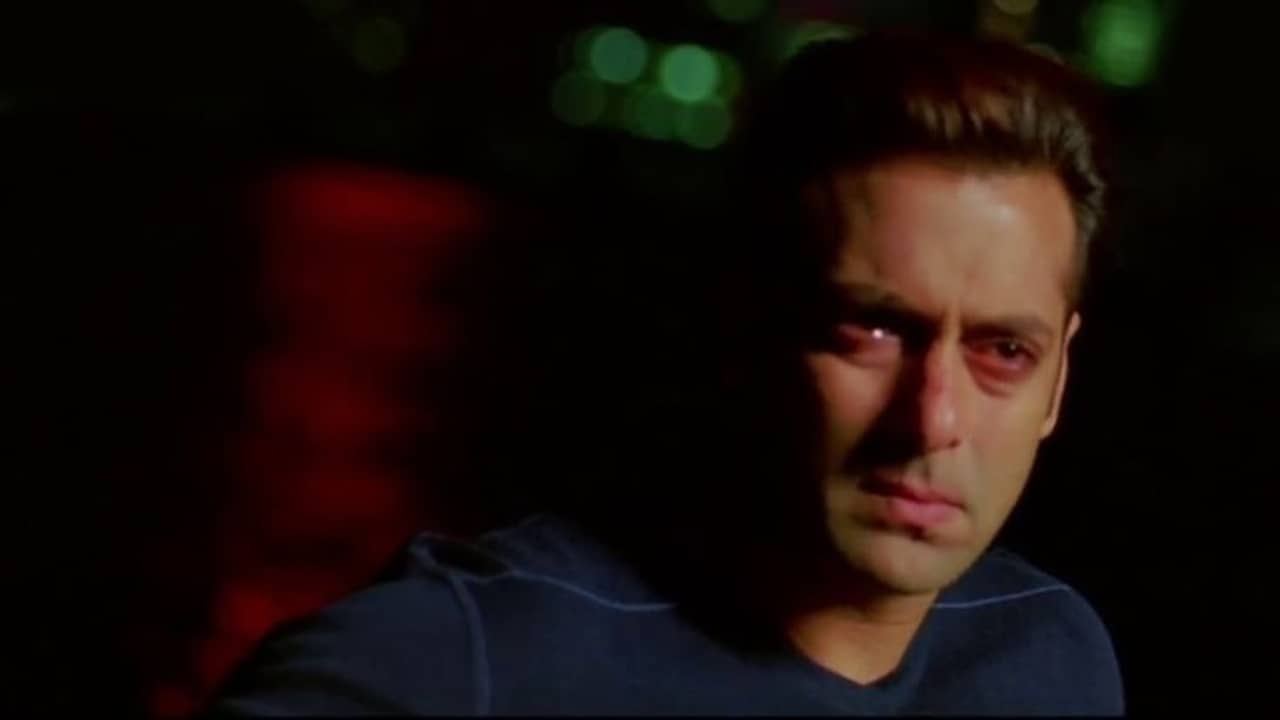 সলমনের গাড়ির চাকায় পিষে মৃত্যু, জানেন সেই রাতে কী অবস্থায় ছিলেন ভাইজান