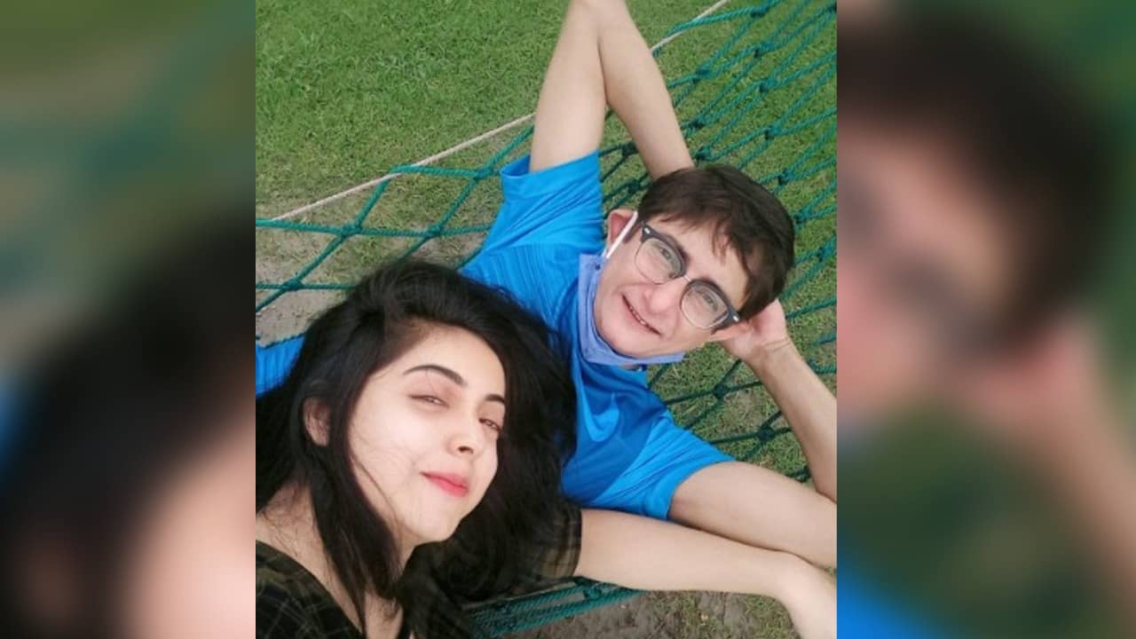 ৫৪ বছর হল কাঞ্চনের, জন্মদিনে জোর করে এই কাজ করালেন শ্রীময়ী!