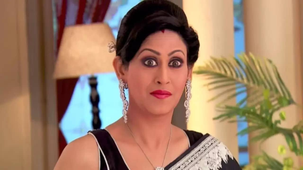 ওরে বাবা, পারব না, কীসের ভয়ে অভিনেত্রী হতে রাজি হন ইন্দ্রাণী?