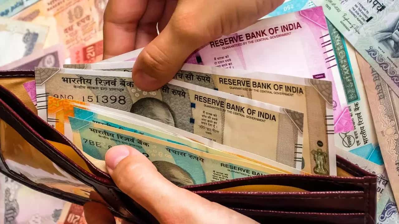 বাড়ি থেকে বেরনোর আগে চোখে পড়ল..., আজই ভরে উঠবে আপনার পকেট বাড়ি থেকে বেরনোর আগে চোখে পড়ল..., আজই ভরে উঠবে আপনার পকেট