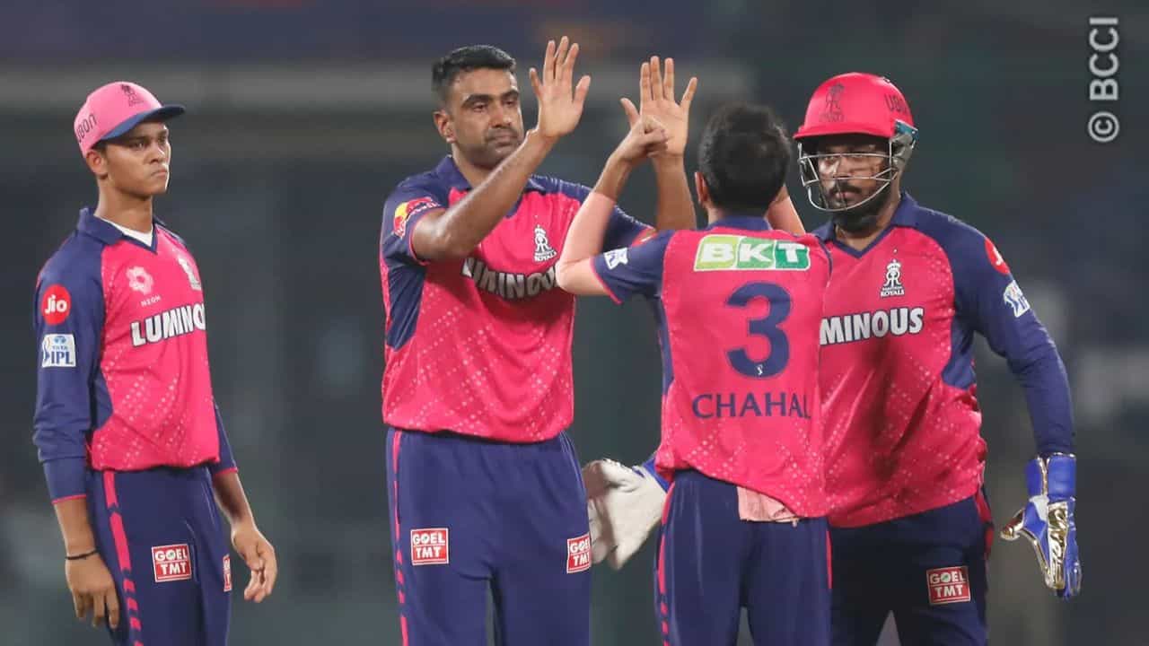 DC vs RR: চাহালের রেকর্ড, অশ্বিন দাপট; আজই প্লে-অফ নিশ্চিত করতে রাজস্থানের চাই ২২২ DC vs RR: চাহালের রেকর্ড, অশ্বিন দাপট; আজই প্লে-অফ নিশ্চিত করতে রাজস্থানের চাই ২২২