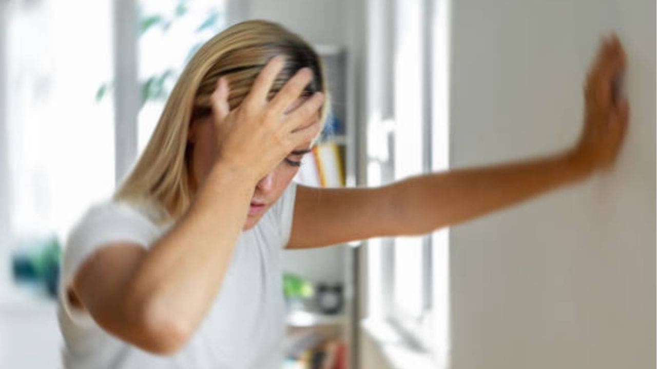 Brain Stroke: কেন অল্পবয়সিরাও ব্রেন স্ট্রোকের শিকার হচ্ছেন? রোগের উপসর্গ জানুন