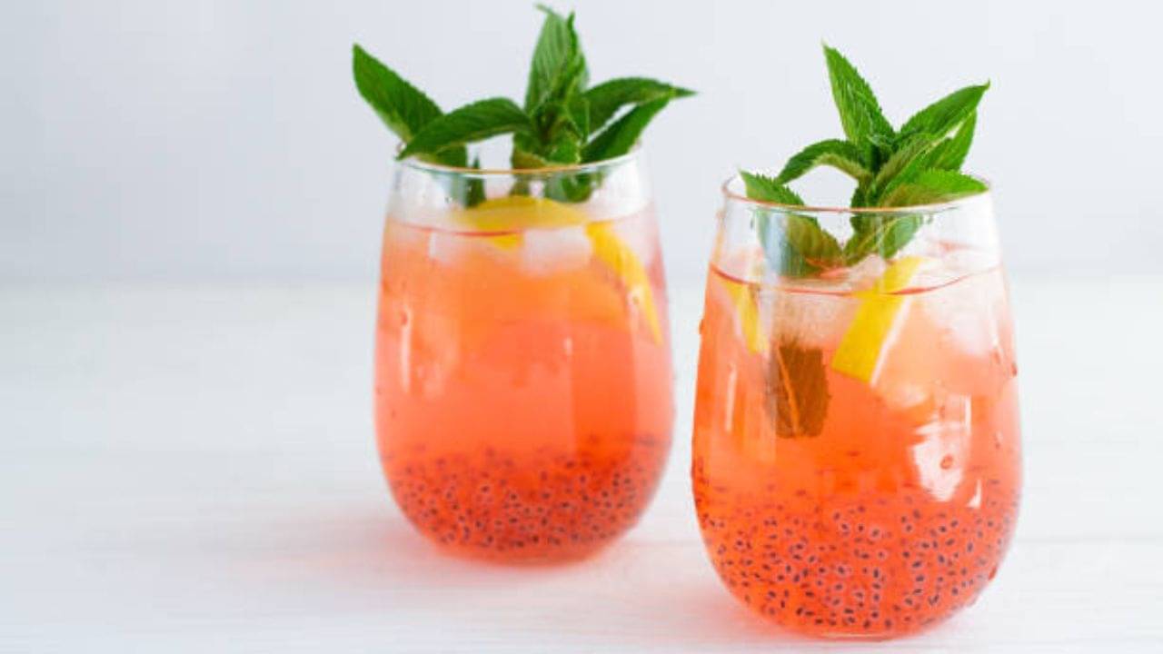 Summer Drinks: চিয়া সিড আর গরমের ফল দিয়ে বানিয়ে ফেলুন এই পানীয়, ক্লান্তি দূর পালাবে নিমেষে