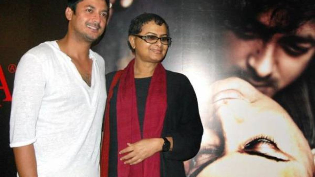 যিশুর বাড়ির এক কোণে থাকেন ঋতুপর্ণ ঘোষ, প্ল্যানচেটের পরিকল্পনা... যিশুর বাড়ির এক কোণে থাকেন ঋতুপর্ণ ঘোষ, প্ল্যানচেটের পরিকল্পনা...