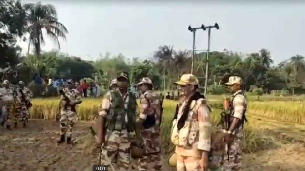 TMC leaders-CBI: সকাল ৬ টার আগেই তৃণমূল নেতার বাড়িতে গিয়ে আধার-ভোটার কার্ড চাইল CBI, নজরে ৩০ নেতা