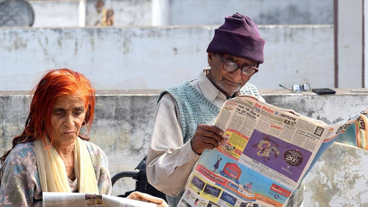 Foreign Money: বিদেশ থেকে টাকা পাঠায় সন্তান? জানেন ওই বিদেশি টাকার উপর কর বসানোর নিয়মটা কী