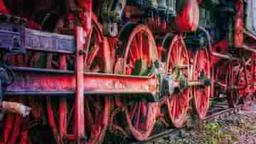 Train Wheel: ট্রেনের চাকাও কি কখনও বদলাতে হয়? একেকটির ওজন কত হয় জেনে নিন