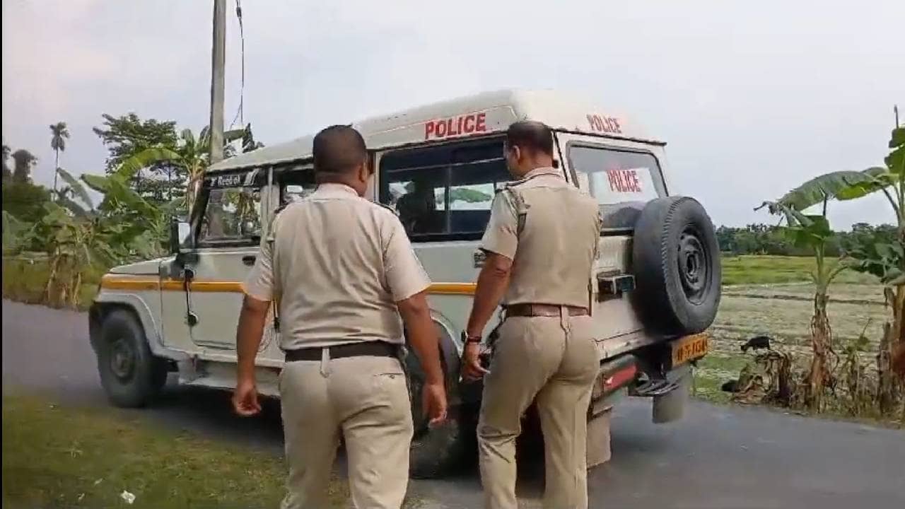 Nabanna: লোকসভা নির্বাচনে কাজের জন্য এই প্রথম পুলিশ কর্মীদের জন্য সাম্মানিক বরাদ্দ করল নবান্ন, কত টাকা জানেন?