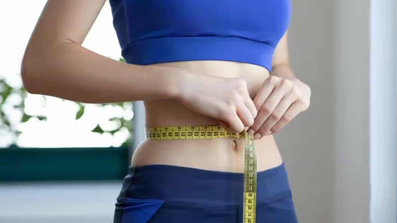 Weight Loss: ওজন ঝরবে চটপট! সস্তার এই সব্জিতেই মেদ হবে জব্দ Weight Loss: ওজন ঝরবে চটপট! সস্তার এই সব্জিতেই মেদ হবে জব্দ