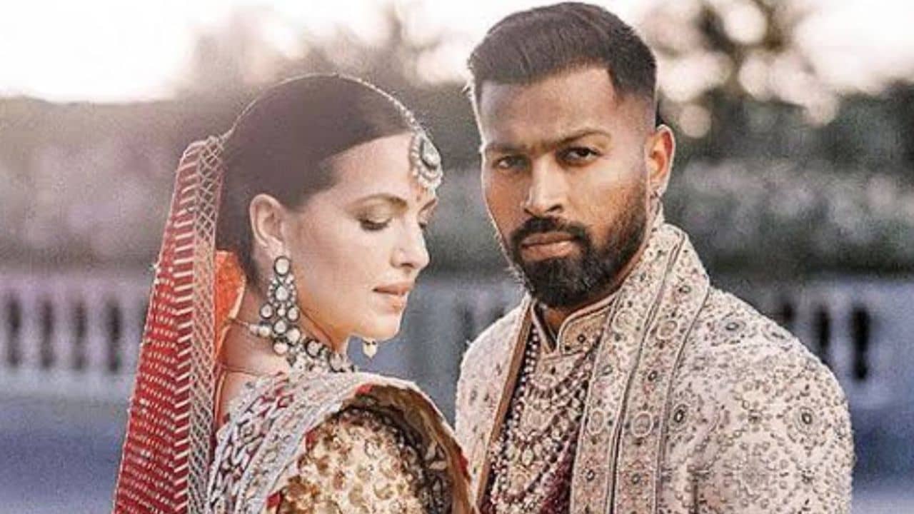 ডিভোর্স হলে পথে বসতে হবে হার্দিককে? সম্পত্তির কত শতাংশ পাবেন নাতাশা?
