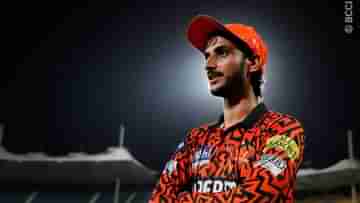 Shahbaz Ahmed: শাহবাজ চাননি, উমরান জোর করে... SRH ড্রেসিংরুমের ভিডিয়ো ভাইরাল