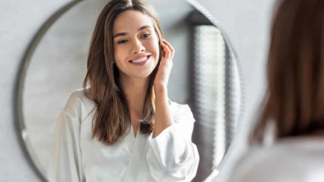 Sun Tan Remove: ট্যান রিমুভাল প্যাকে কাজ হচ্ছে না? রোদে পোড়া দাগ তুলতে কাজে লাগান এই ৫ টোটকা Sun Tan Remove: ট্যান রিমুভাল প্যাকে কাজ হচ্ছে না? রোদে পোড়া দাগ তুলতে কাজে লাগান এই ৫ টোটকা