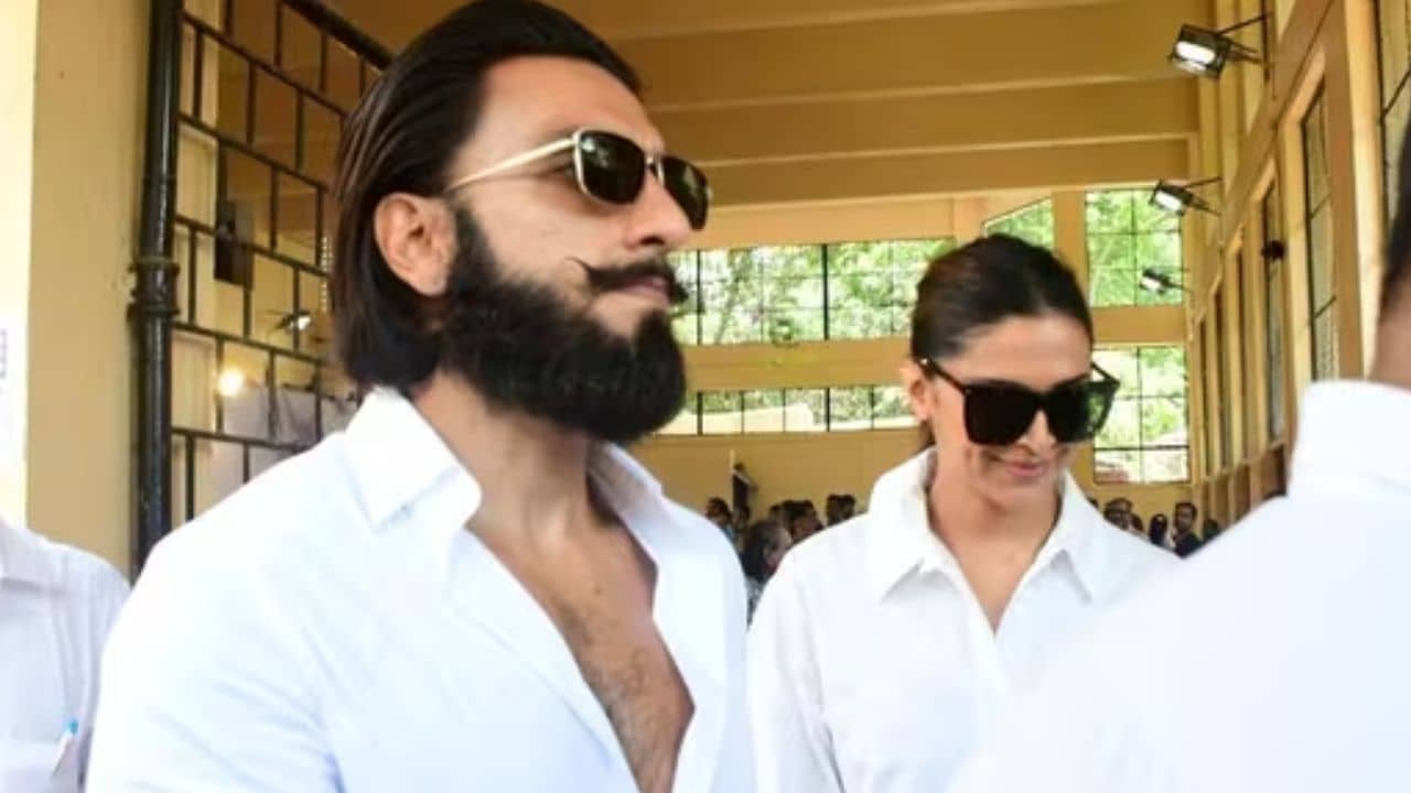 অন্তঃসত্ত্বা নন! ভক্তদের বোকা বানাচ্ছিলেন দীপিকা? অবশেষে স্পষ্ট সবটা