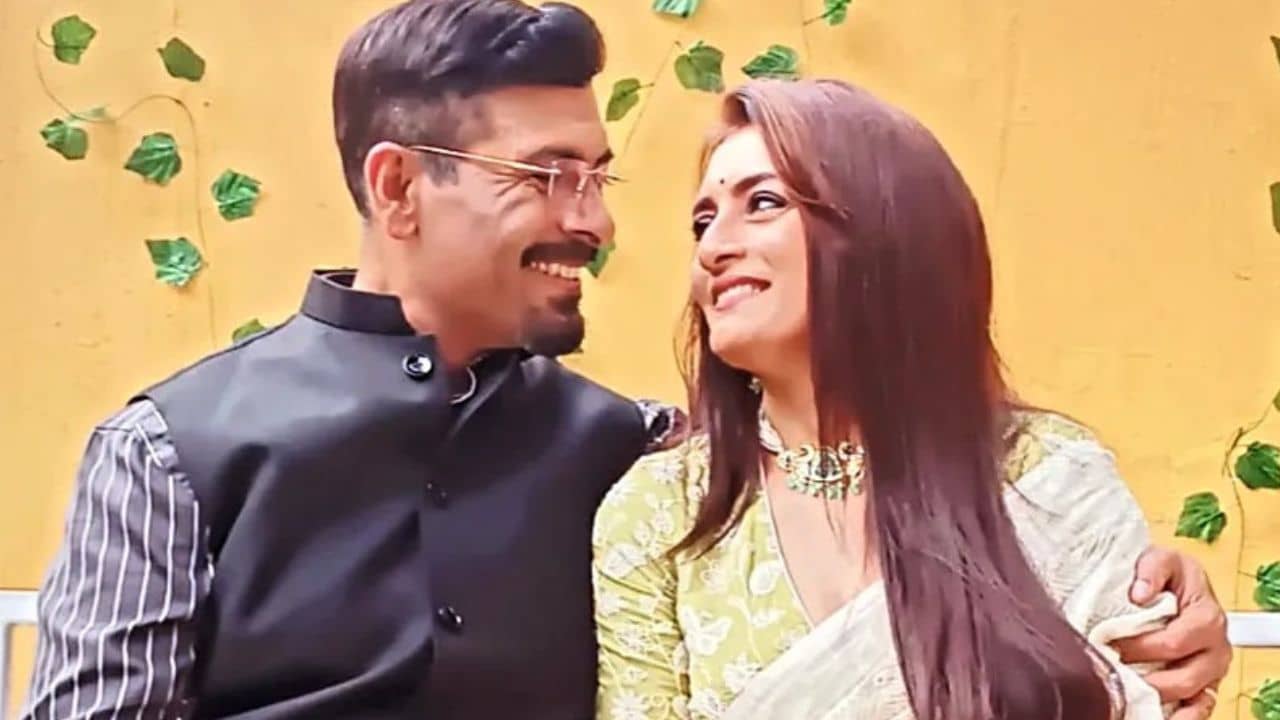 জুন আন্টি, প্লিজ় অনিন্দ্যর ছেঁড়া প্যান্টটা সেলাই করে দিন, জুটিতে ছবি দিতেই কু-কথা
