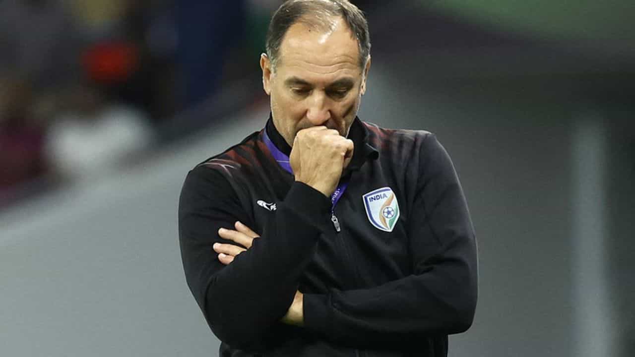 Igor Stimac: চাকরি যেতেই তোপ! স্টিমাচকে যুক্তি দিয়ে ধুয়ে দিল সর্বভারতীয় ফুটবল সংস্থা Igor Stimac: চাকরি যেতেই তোপ! স্টিমাচকে যুক্তি দিয়ে ধুয়ে দিল সর্বভারতীয় ফুটবল সংস্থা