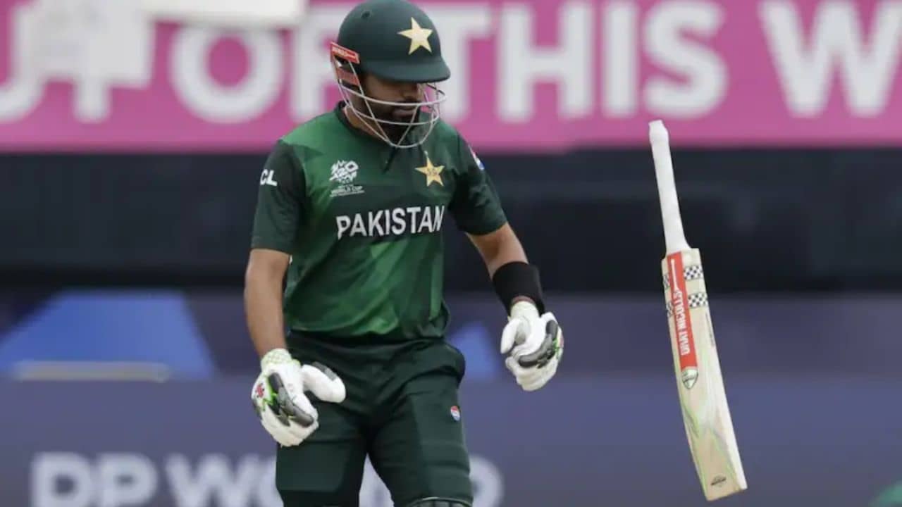 Babar Azam: ক্যাপ্টেন আসে, ক্যাপ্টেন যায়... পাকিস্তানে ফিরেই বৈঠক, আবার কি নেতৃত্ব ছাড়ার পথে বাবর আজম?