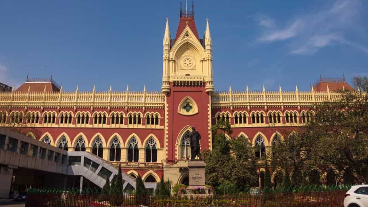Calcutta High Court: হাইকোর্টের নির্দেশের পরও কালীঘাটেই হচ্ছে বেআইনি নির্মাণ, প্রধান বিচারপতির এজলাসে দায়ের মামলা