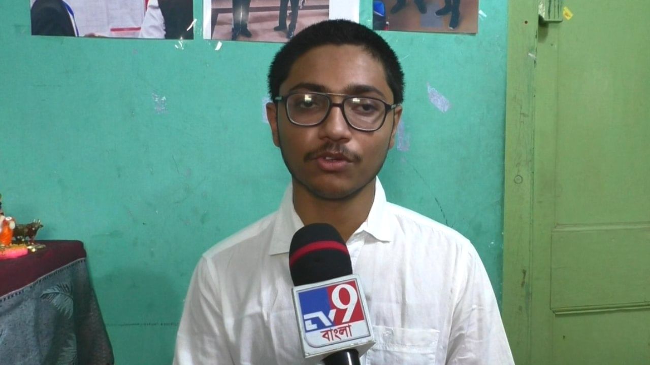 Bankura: মহাকাশ গবেষণায় খুলছে নয়া দিগন্ত, ক্লাস টুয়েলভের অয়নের কেরামতিতে অবাক বিশ্ব, ডাক এল একেবারে আমেরিকা থেকে Bankura: মহাকাশ গবেষণায় খুলছে নয়া দিগন্ত, ক্লাস টুয়েলভের অয়নের কেরামতিতে অবাক বিশ্ব, ডাক এল একেবারে আমেরিকা থেকে