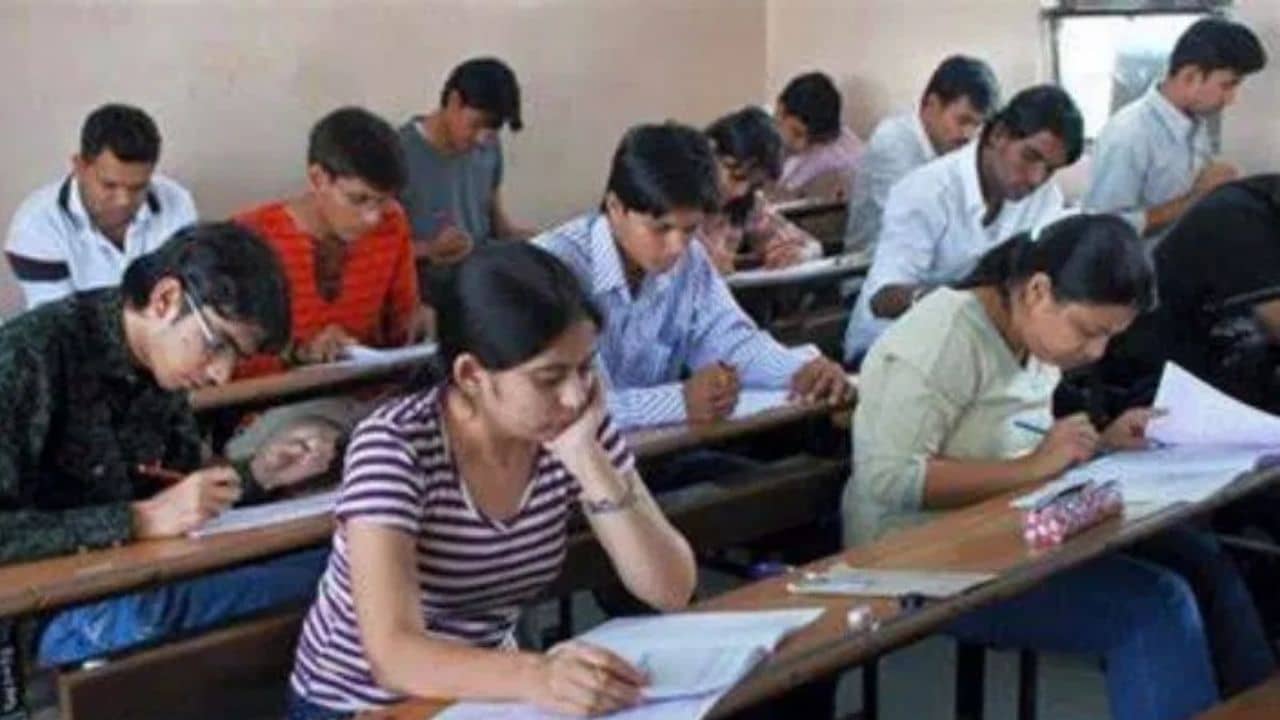 Joint Entrance Exam Result: রাজ্য জয়েন্ট এন্ট্রান্সের ফল প্রকাশিত, শীর্ষে কে?