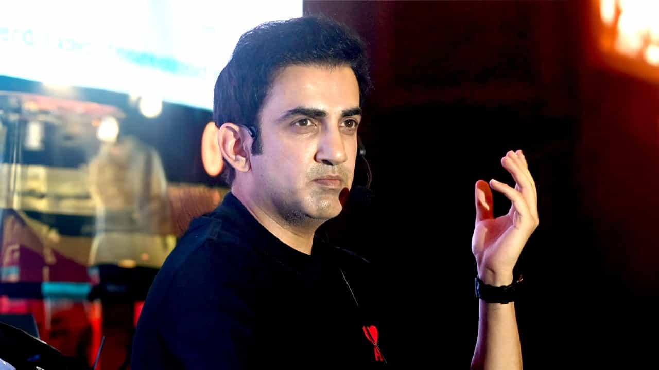 Gautam Gambhir: ঘুরছে খেলা! গম্ভীরের জায়গায় বিশ্বকাপের পর ভারতের কোচ অন্য এক প্রাক্তন ক্রিকেটার Gautam Gambhir: ঘুরছে খেলা! গম্ভীরের জায়গায় বিশ্বকাপের পর ভারতের কোচ অন্য এক প্রাক্তন ক্রিকেটার