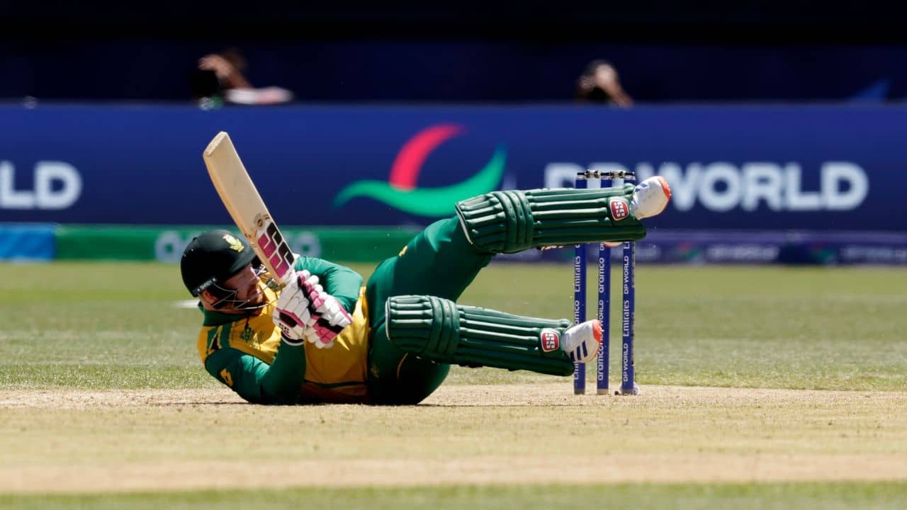 T20 WC 2024: মাত্র ৭৮ রান তুলতেই হিমসিম প্রোটিয়াদের, প্রশ্ন নিউ ইয়র্কের পিচ নিয়ে