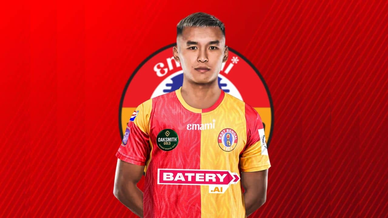 East Bengal: দুরন্ত গতি, খেলতে পারেন ভিন্ন পজিশনে; দীর্ঘ চুক্তিতে ইস্টবেঙ্গলে তরুণ ফুটবলার