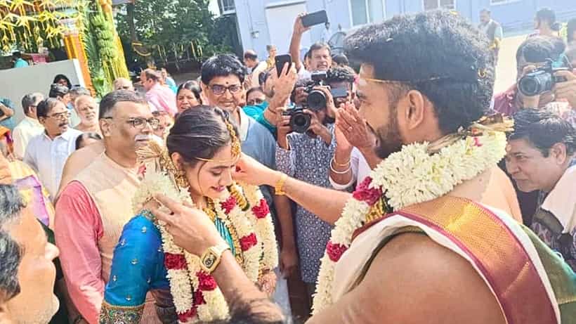 Venkatesh Iyer: IPL চ্যাম্পিয়ন হয়ে বিয়ের পিঁড়িতে বসলেন নাইট তারকা ভেঙ্কটেশ আইয়ার, পাত্রীকে চেনেন?